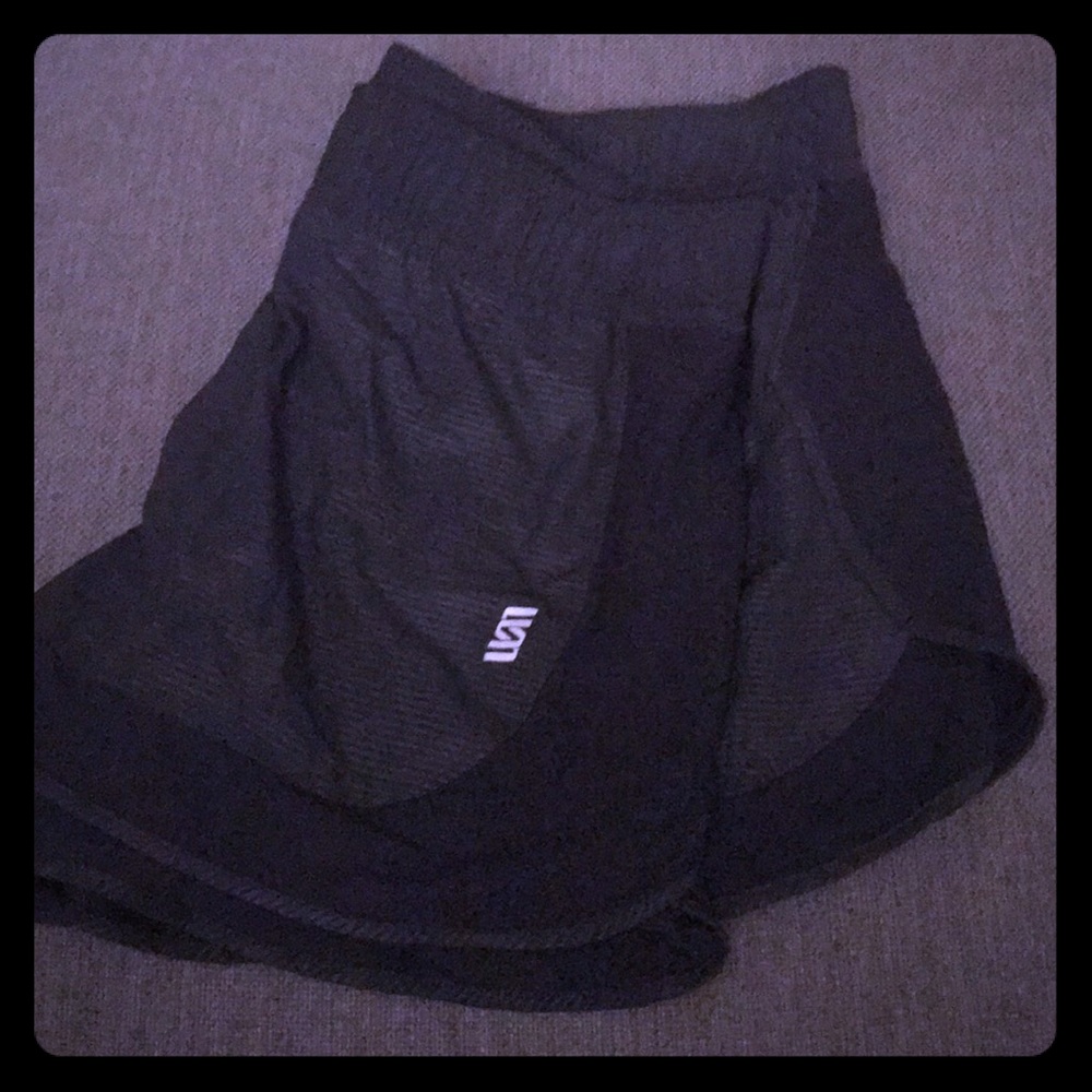 Dark grey lined running shorts